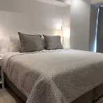 Moderno Dpto A Estrenar. Excelente Ubicacion.